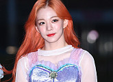 [BZ포토] 프로미스나인 이채영, 새초롬한 눈빛