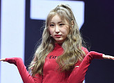 [BZ포토] 아이즈원 이채연, '더 예뻐졌어요'