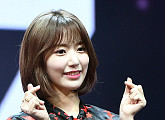 [BZ포토] 아이즈원 미야와키 사쿠라, '사랑스러워'