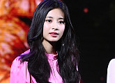 트와이스 쯔위 "데뷔 초는 어색했던 무대, 이제는 즐겨"