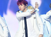 [BZ포토] 워너원 강다니엘, '눈빛이 다했네'