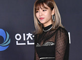 [BZ포토] 트와이스 정연, 수줍은 미소