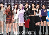 [BZ뮤직] ‘홍백가합전→돔투어’ 트와이스, 열도 사로잡은 ‘美친 인기’