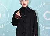 [BZ포토] 워너원 박우진, 귀엽게 손하트