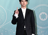 [BZ포토] 워너원 옹성우, '블랙 슈트가 찰떡'