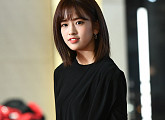 [BZ포토] 아이즈원 안유진, 우아한 블랙