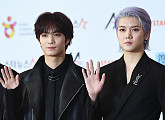 [BZ포토] 뉴이스트W JR-렌, 안구정화 비주얼