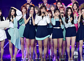 아이즈원, '더쇼' 2주 연속 1위 "위즈원 덕분"