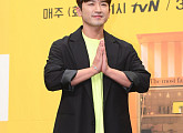 이민우, '강제 성추행' 논란 "작은 오해로 발생한 해프닝"…경찰 "수사는 계속"