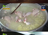 '2TV 생생정보' 인천 해물닭찜, 맛있을 수밖에 없다...닭 100마리 뼈 육수+즉석 손질
