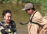 '최고의 한방' 김수미, 메기 잡기 탁재훈과 티격태격 "내가 잡은 거야"