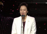 박영선 장관, '2019 KBS 연기대상' K드라마 한류스타상 시상…김세정ㆍ김명수 수상