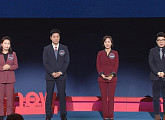 '저널리즘 토크쇼 J' 시즌1 마지막 방송 'J는 계속된다'...정준희ㆍ최욱ㆍ강유정ㆍ정연주ㆍ양승동ㆍ김언경 출연
