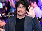 '기생충' 봉준호 감독, 아카데미 감독상 수상 쾌거…오스카 3관왕