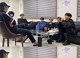 방탄소년단, 새 앨범 위해 모였다…유튜브 라이브서 단체 회의 공개