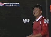 축구선수 박재홍, '뭉찬' 친선전서 쐐기 자책골 "선수 때도 저러더니"