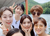 ‘노는 언니’ 박세리-남현희-이재영-이다영-곽민정-정유인, 훈훈한 릴레이 셀카 공개