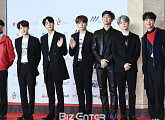 [비즈 스톡] 방탄소년단(BTS) 빅히트 상장 일부 지연…'관련주' 초록뱀 주가 소폭 상승