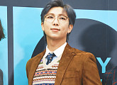 [비즈 포토] 방탄소년단 RM, 보기만해도 기분좋은 미소