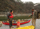 '아주 각별한 기행' 카누 캠핑의 매력 속으로