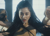 트와이스 지효, 단독 퍼포먼스 영상 공개  '만능 퍼포머' 입증