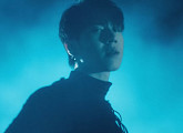 유겸, 'I Want U Around' 국내외 음원 차트 1위…퍼포먼스 영상 공개