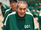 '오징어게임' 오영수, 골든글로브 TV 남우조연상 수상 쾌거…한국 배우 최초