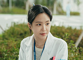'고스트 닥터' 손나은, 의욕 넘치는 응급실 인턴 오수정 역…엉뚱美 발산