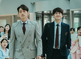 ‘고스트 닥터’ 정지훈ㆍ김범, 유쾌한 브로맨스 케미 예고