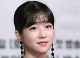 서예지, 소속사 통해 공식 사과 "앞으로 신중하게 행동할 것" [전문]