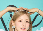 [종합] (여자)아이들 미연과 이 봄 'Drive'…"첫 솔로 앨범 'MY', 깜짝 선물 되길"