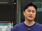 '뭉쳐야 찬다 2' 안정환 감독 “우리가 흘렸던 땀 헛되이 보내지 않겠다"
