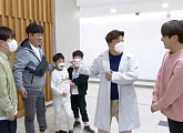 최민환, 가족들 위해  KBS 방송국 투어ㆍ가상 스튜디오(VR) 체험 일일 가이드