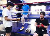 장혁, 복싱 동양챔피언 금동호 선수와 권투 스파링 "체력이 달려"