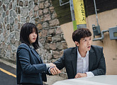 막다른 길에 몰린 지성과 이수경, 서지혜의 선택은?(아다마스)