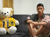 '나혼자산다' 황희찬, 집에 절친 초대…연봉만큼 소중한 손흥민 유니폼 자랑