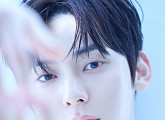 황민현, 19일 웹툰 ‘세기말 풋사과 보습학원’ OST ‘예뻐 보여’ 발매