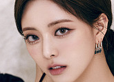 ITZY(있지) 유나, 완벽 미모 콘셉트 포토 공개