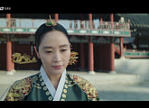 [종합] '슈룹' 마지막회 김혜수, 태인세자 죽음 밝히고 자식 지켰다…후속 '환혼 시즌2 : 빛과 그림자'