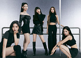 ITZY(있지), 'CHESHIRE' 국내외 음반 차트 정상…기대되는 2023년 행보
