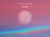 트와이스, 선공개 영어 싱글 'MOONLIGHT SUNRISE' 발매→3월 새 미니 앨범 발표