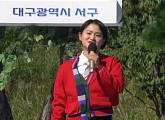'전국노래자랑' 송은이 소속사 떠난 김신영, 대구 서구 편 진행…초대가수 신유ㆍ박구윤ㆍ나상도