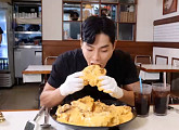 '당나귀 귀' 상해기(권상혁), 미러전 3kg 돈까스+냉모밀 먹방…몸짱 비결은?
