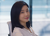 [종합] 드라마 '대행사' 최종회 고아인 VC기획 사장 승진→대행사 대표 독립…강한나, 강한수 부회장 막고 박차장과 공개 열애 후속작 '신성한 이혼'