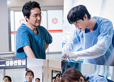 '낭만닥터 김사부3' 한석규, 군부대 총상 환자 치료…OTT 다시보기 '넷플릭스 NO'ㆍ디즈니플러스 웨이브