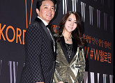 이범수 측 "이윤진과 이혼 아냐…SNS 개인 사정" 파경설 일축
