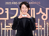 [종합] 최수종, '2023 KBS 연기대상' 대상…'고려거란전쟁' 김동준 최우수상
