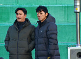 '뭉쳐야 찬다 시즌3', 네덜란드 히딩크 만나기 전 FC SUN 평가전…김남일 코치 태클 훈련