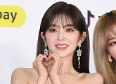 레드벨벳 아이린, SM과 재계약…슬기 이어 두 번째 "깊은 신뢰 바탕"
