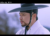 [종합] '세작, 매혹된 자들' 조정석, 신세경과 통성명 결말…후속 드라마 김수현ㆍ김지원 주연 '눈물의 여왕'